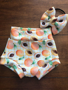 Peaches On Gingham Baby Bummie Set